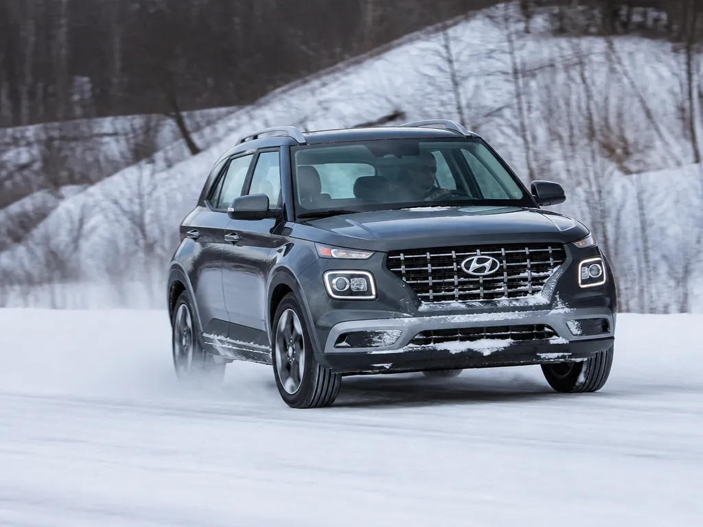 Braking And Stability In Winter - hyundai venue in snow and winter driving