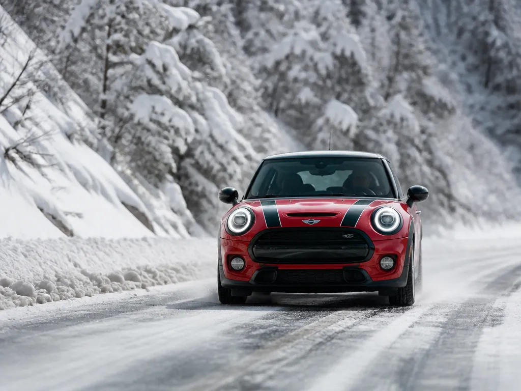 Mini Coopers In Snow And Winter Driving - mini coopers in snow and winter driving