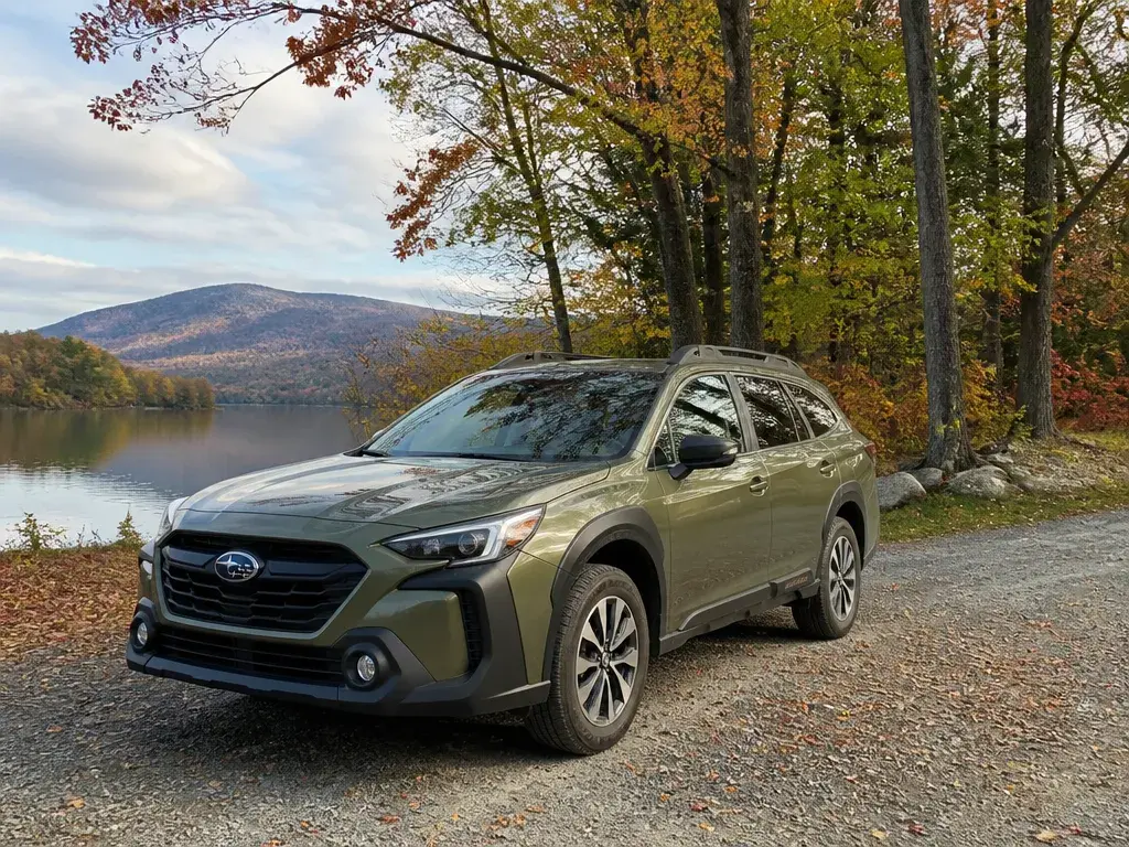 1. Subaru Outback (Premium Xt) - best cars for vermont