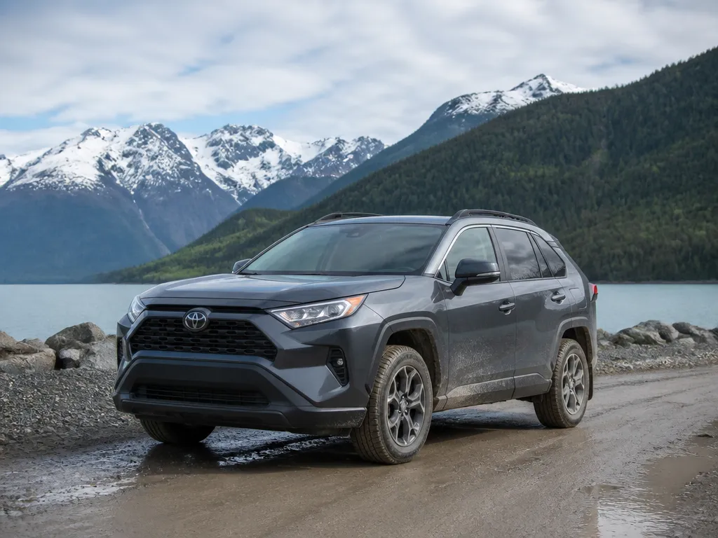 2. Toyota Rav4 (Awd) - best cars for alaska