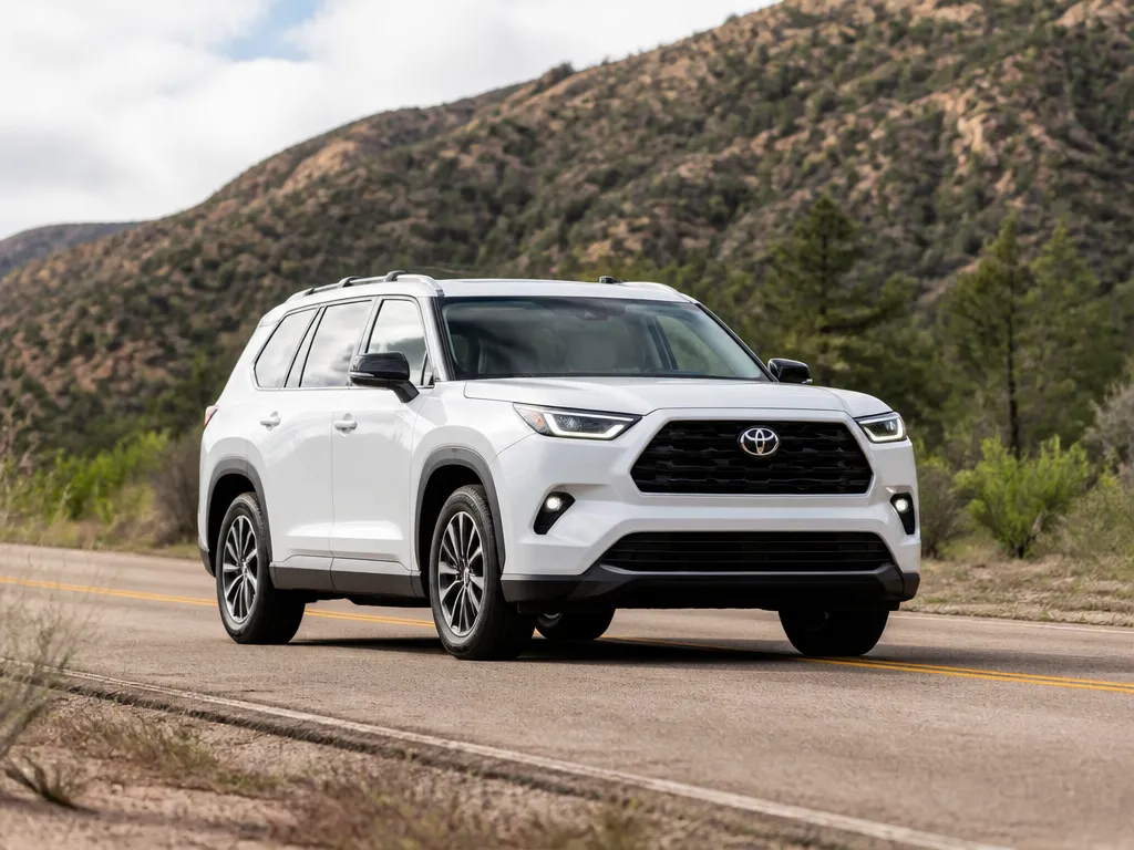 Best Suvs For Long Distance Driving Picks - best suvs for long distance driving
