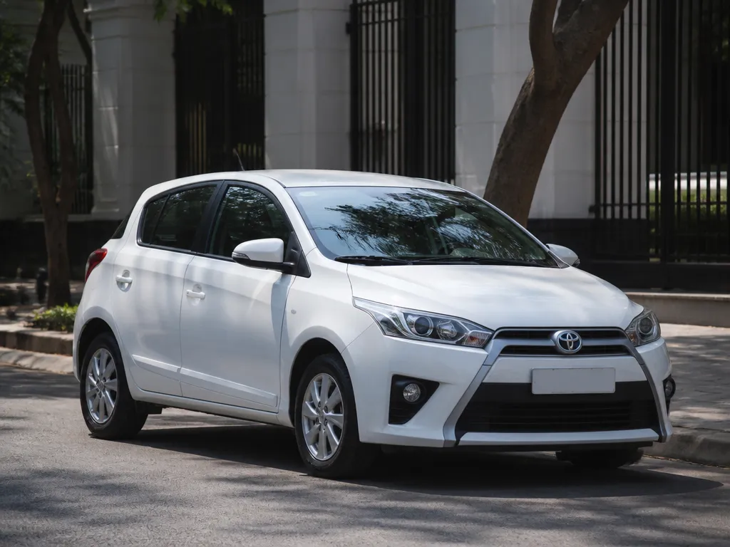 Toyota Yaris Hatchback (2017 - 2020) Picks - cute cars for women